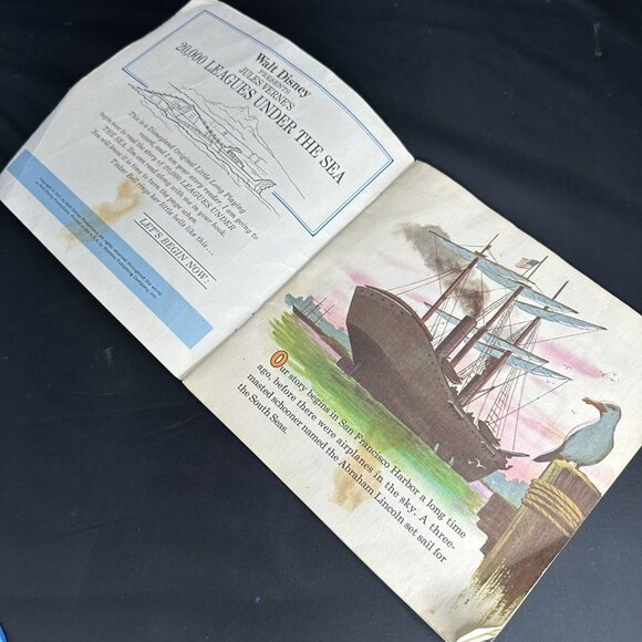1971 Walt Disney 20,000 Leagues Under the Sea Book Jules Verne Book only NO RECO - Picture 5 of 13